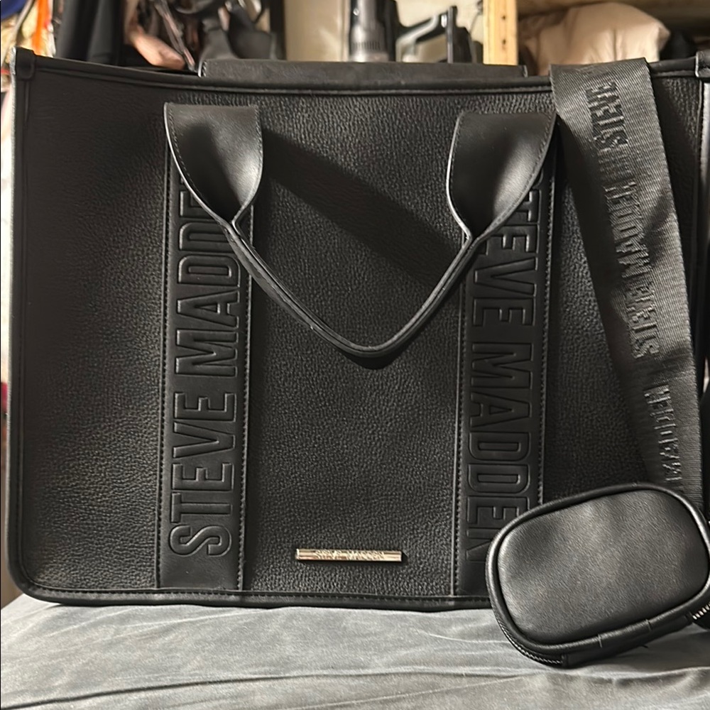 Steve Madden Black Bag with Modern Design